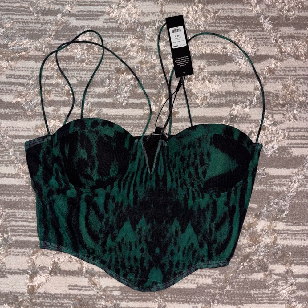 Fashion Nova Green and Black Crop Top